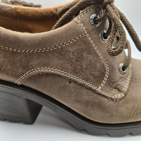 St John's Bay Womens Size 7.5 Vintage Chunky Block Heel Lace Up Oxford Shoes Y2K - Picture 12 of 12